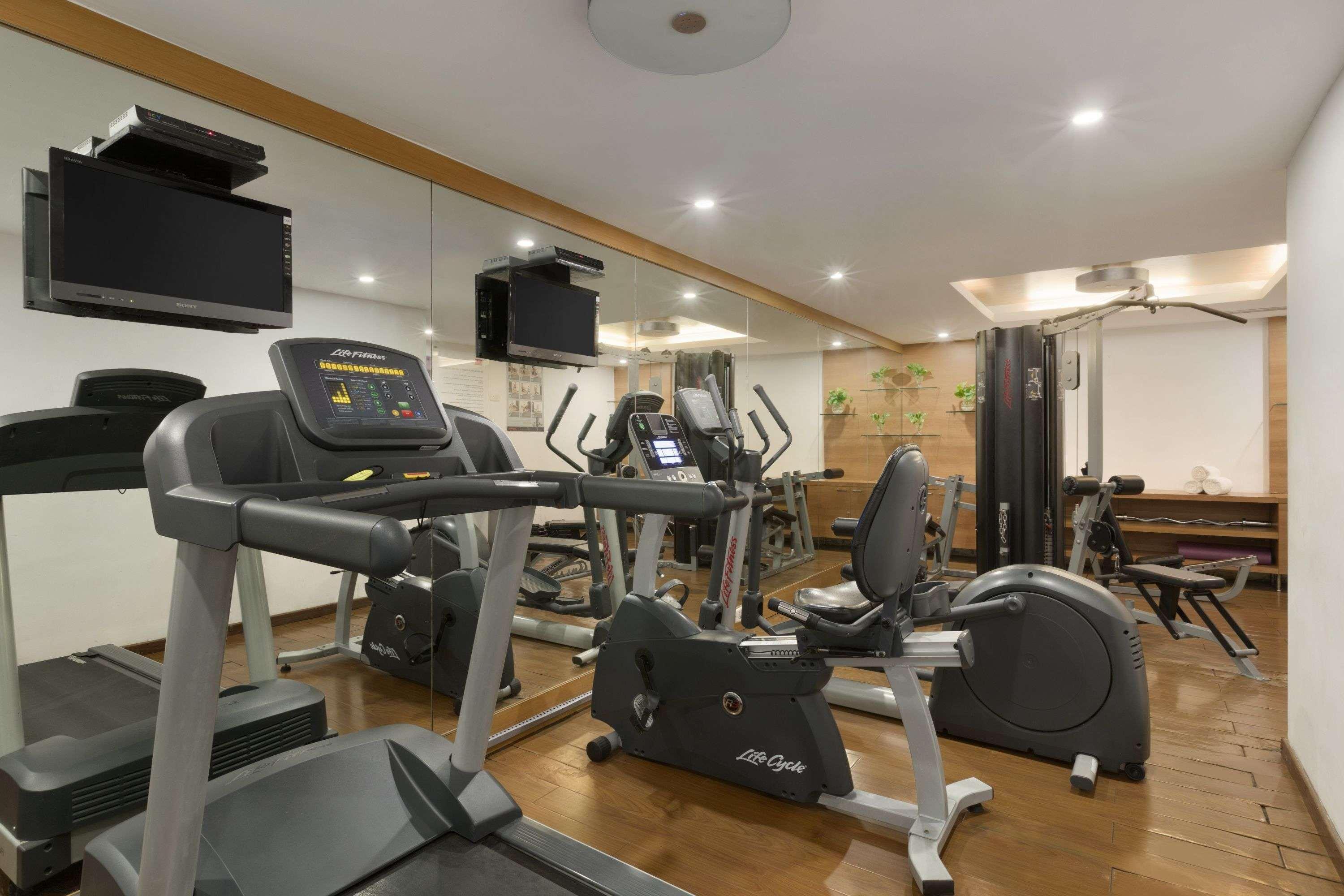 Ramada By Wyndham Chennai Egmore Екстериор снимка