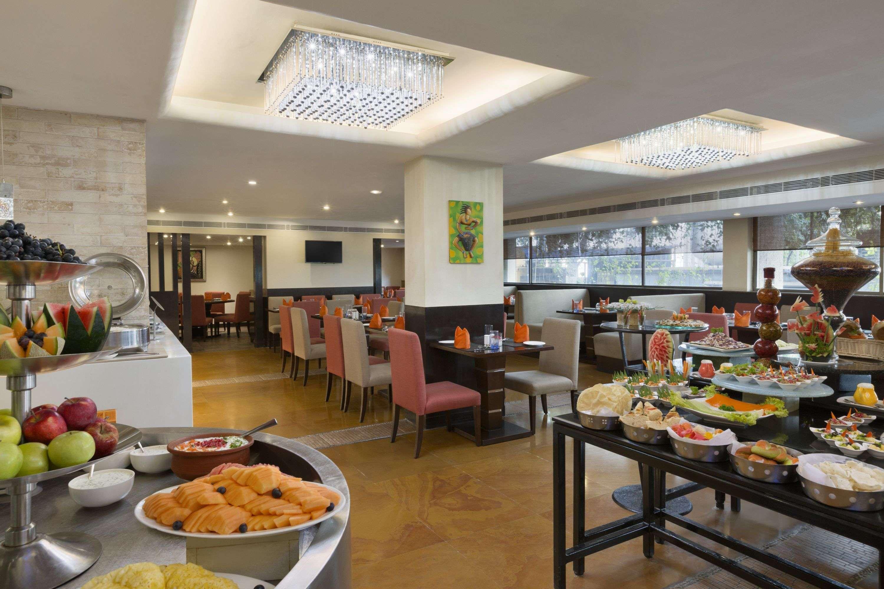 Ramada By Wyndham Chennai Egmore Екстериор снимка