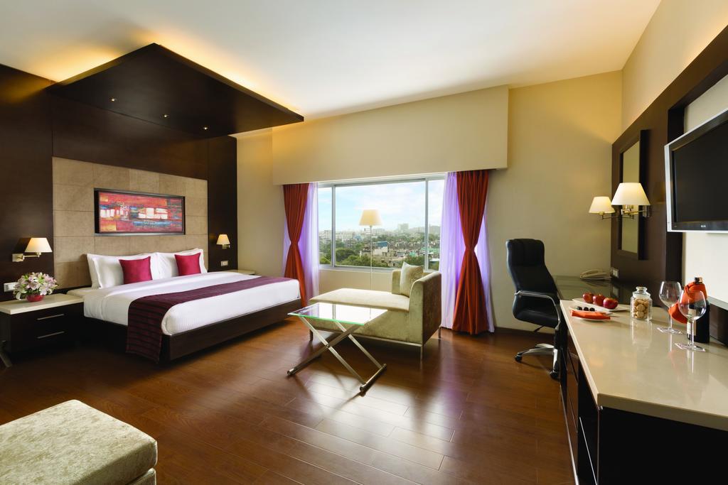 Ramada By Wyndham Chennai Egmore Екстериор снимка