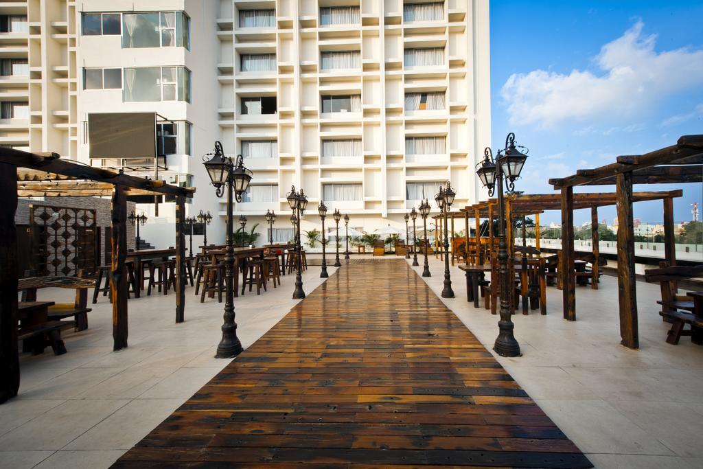 Ramada By Wyndham Chennai Egmore Екстериор снимка