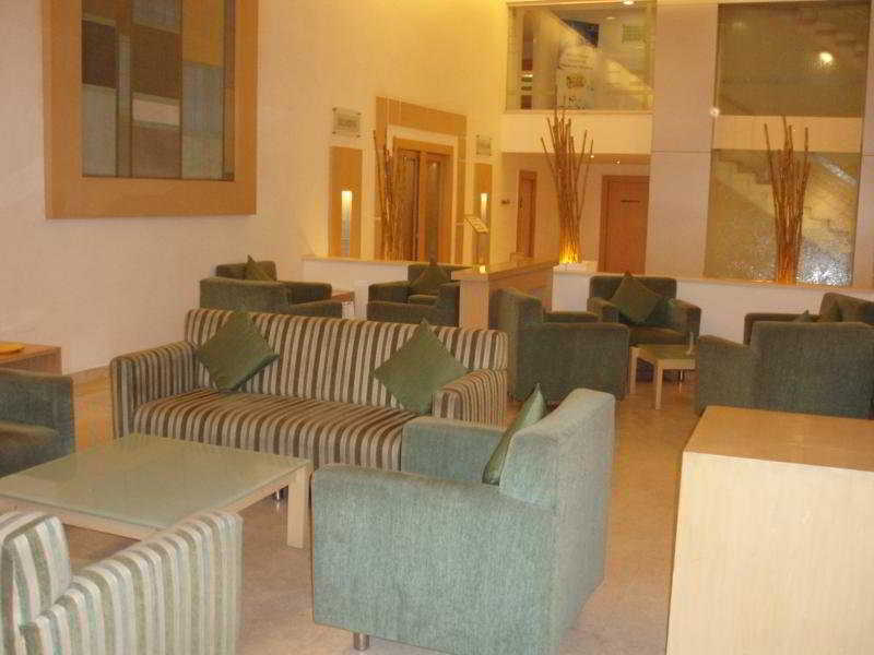 Ramada By Wyndham Chennai Egmore Екстериор снимка
