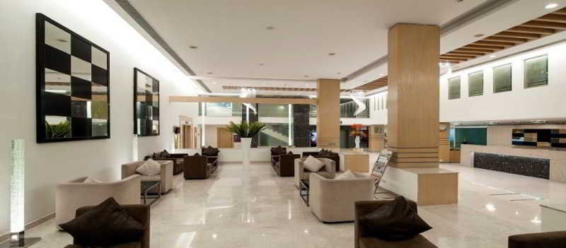 Ramada By Wyndham Chennai Egmore Екстериор снимка