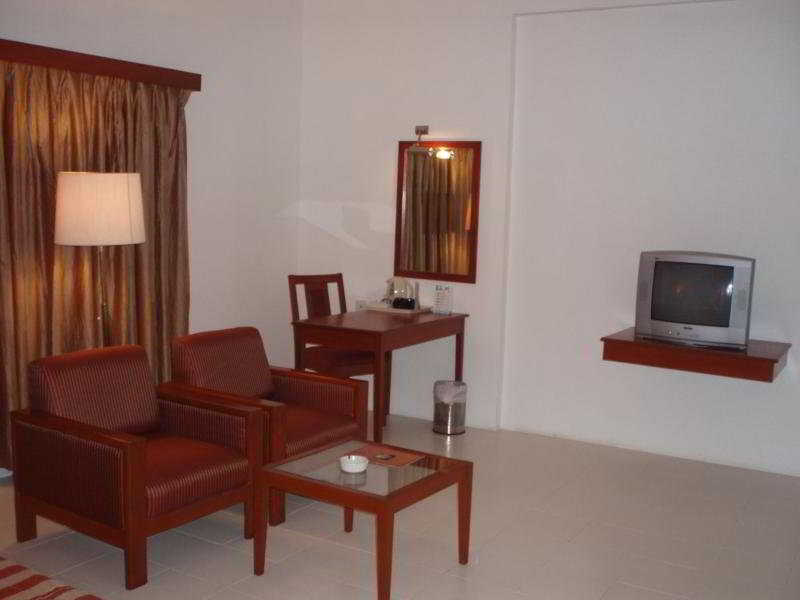 Ramada By Wyndham Chennai Egmore Екстериор снимка